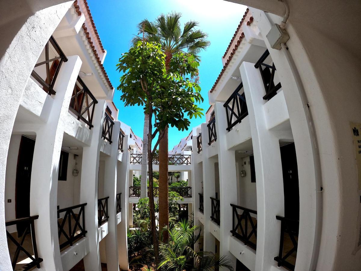 Parque Santiago I - 2 Bedroom - 1 Bathroom - Open Plan Living - Kitchen Area - Extra Large Balcony - First Floor Apartment Playa de las Américas Exterior foto